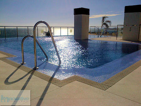 pool on roof